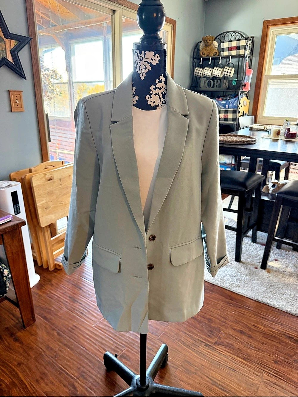 Old Navy Women's Sage Green Boyfriend Blazer Size Large Like New